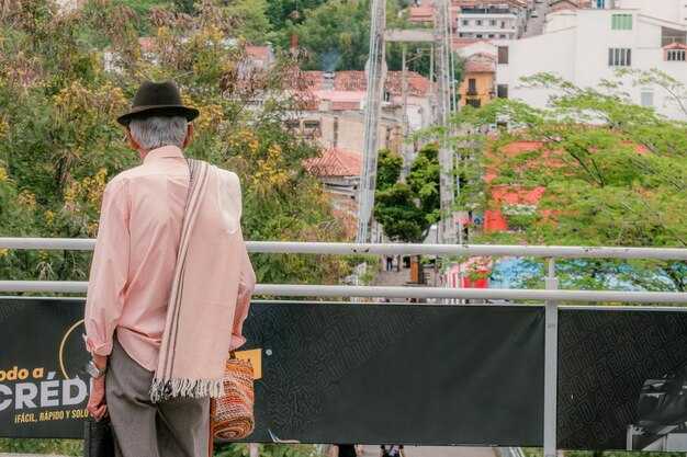 Blue Mosque: Timed visit, prayer times, and dress etiquette (bring a scarf)