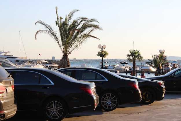 Compare Istanbul car rental prices by pickup location and rental company