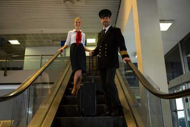 Istanbul Airport Earns 5-Star Skytrax Award; İstanbul Havalimanı Receives 5-Star Airport Title