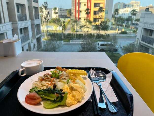 Halal and Vegetarian Dining that Keeps Labels Clear