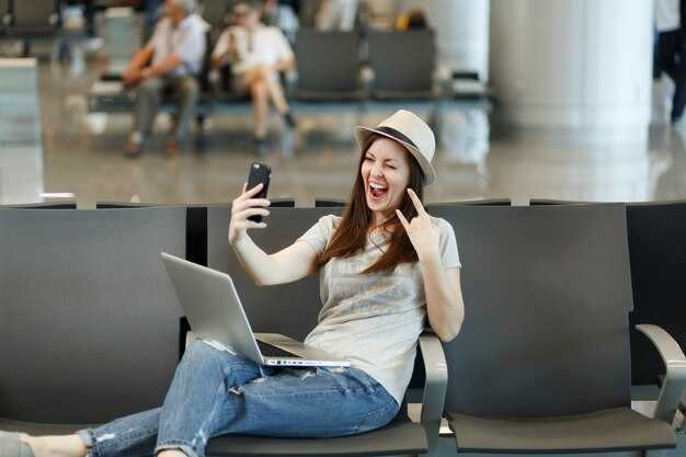 Find free hotspots: terminals, lounges, and signposted zones