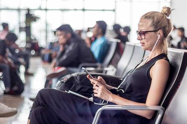 Istanbul IST Airport Lounge Guide – Updated October 2025 | Lounges, Access & Tips