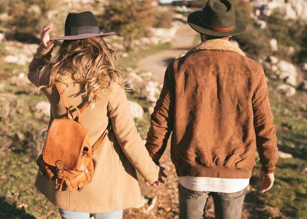 Layering Strategy for Sedona's Shoulder Seasons