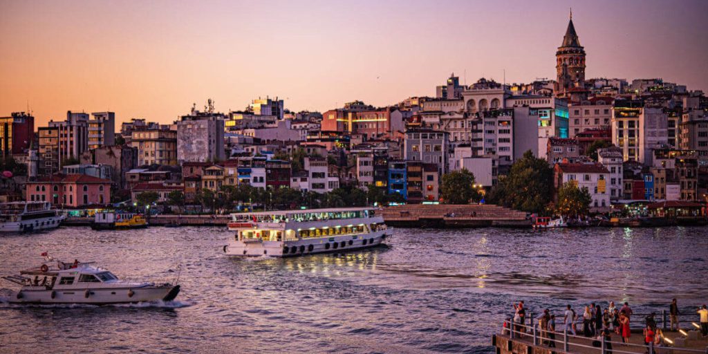 Discovering Istanbul in October: A Seasonal Guide for Travelers