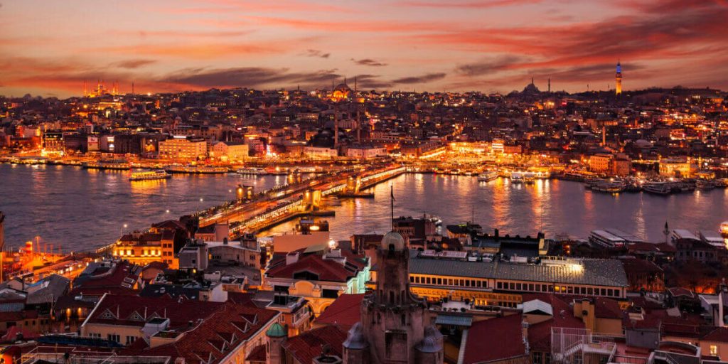 Exploring the Best of Istanbul in May: Weather, Tips, and Must-Do Activities