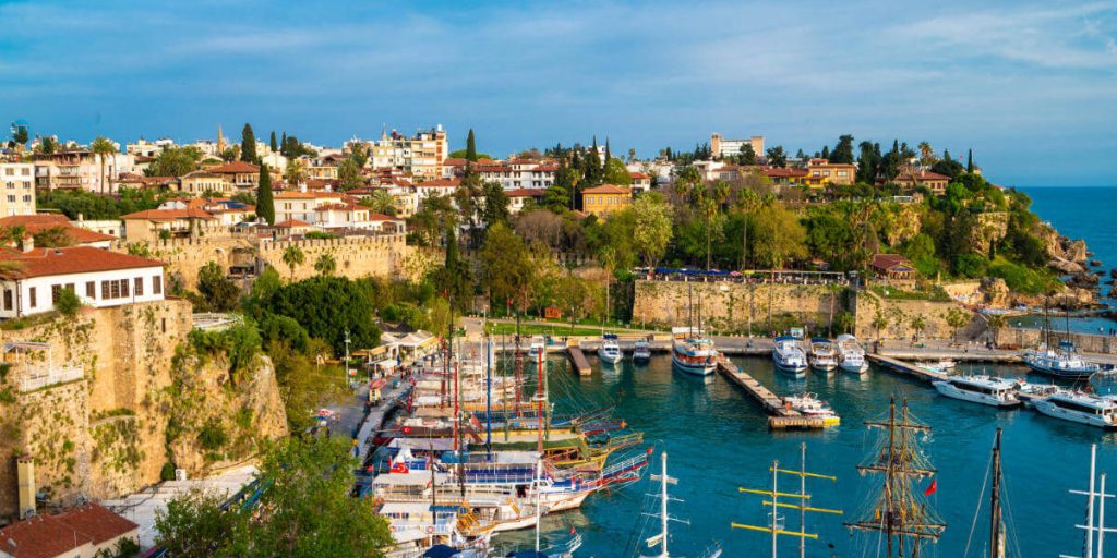 Discover Essential Attractions in Antalya: An Exploration of Beaches and Culture